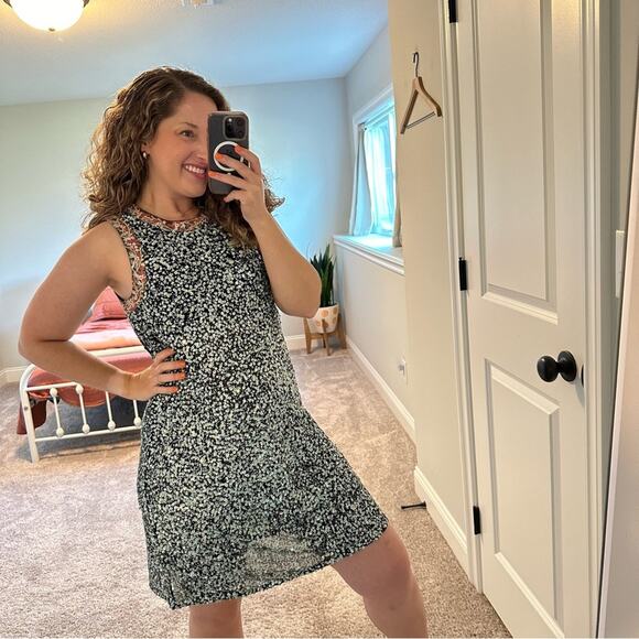 Anthropologie Varun Bahl Blue Sequin Floral Embroidered Mini Dress 6 - Picture 2 of 11